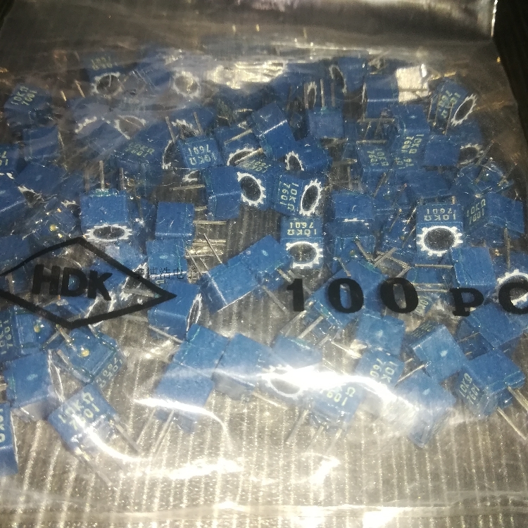 PN822H103 DIP3 电位器 10K欧全新原装可以直拍