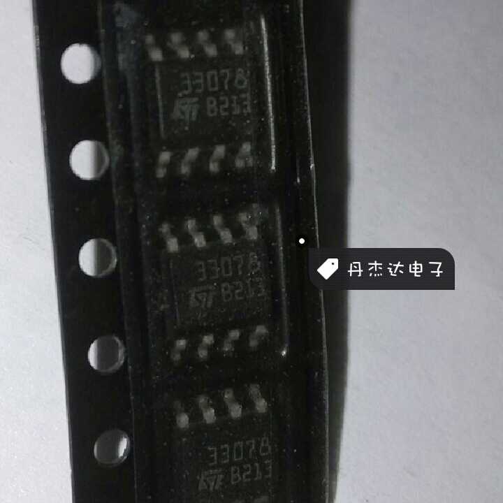 一级 贴片 低噪音双运算放大器 MC33078DT  SOP-8封装 ST