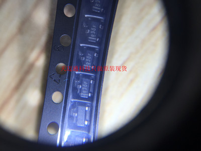REF3030AIDBZR    SOT23   全新进口原装现货