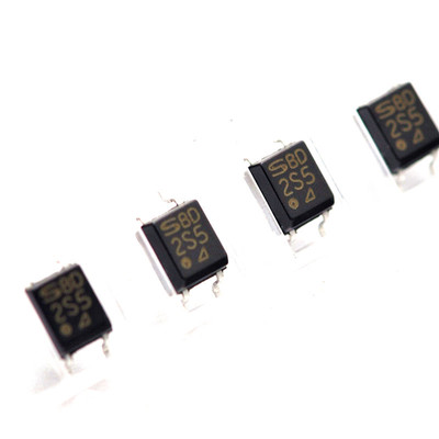 S2S5A00F 光耦 贴片SOP4 光隔离器 光电耦合