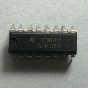一个起拍！（直拍）全新原装正品：SN74HC139N