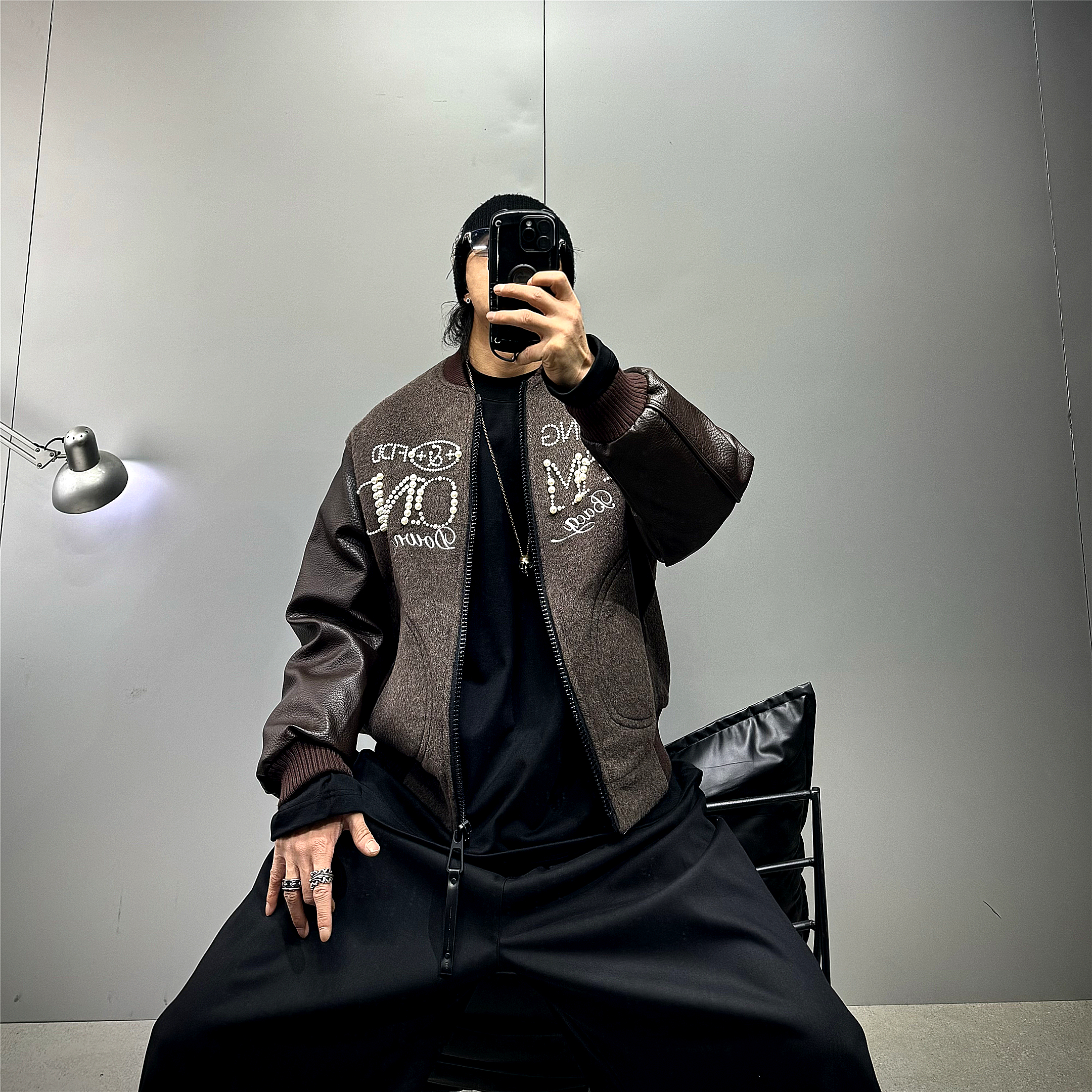 痞帅字母钉珠90白鸭绒羊毛羽绒服