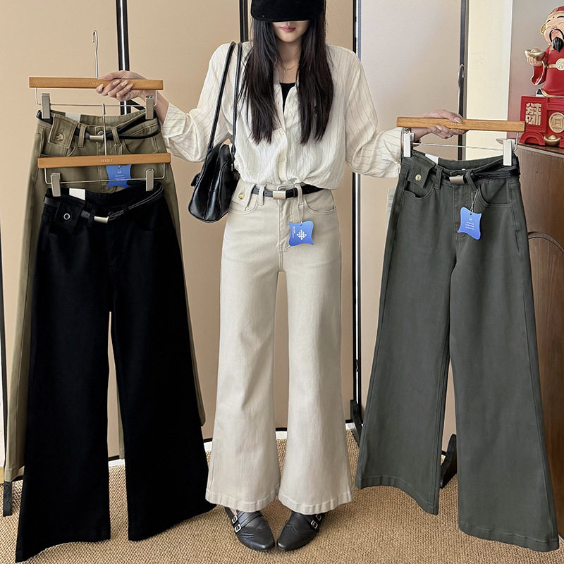 女款高腰360度弹力九分牛仔裤