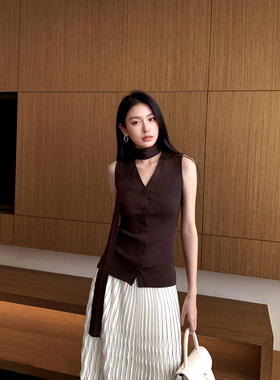 GEMQI复古挂脖v领无袖针织背心开衫女外穿设计感飘带冰丝上衣夏季