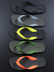 沙滩海边男生凉拖 意大利风TPR纯橡胶人字拖 男士 耐磨防滑拖鞋 夏季