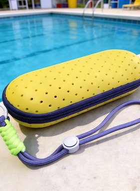 泳镜收纳盒轻巧便携眼镜盒防刮花镜片耐磨EVA镂空透气防摔眼镜盒