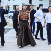 杨丽萍官方原创设计雀云裳民族风国风新中式 刺绣上衣半裙棉麻套装