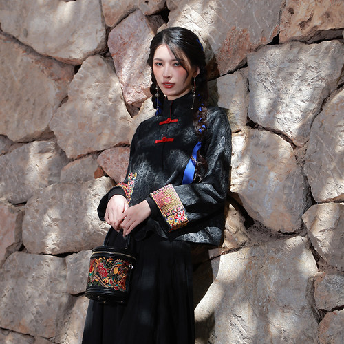 杨丽萍官方旗舰店同款绣花短外套