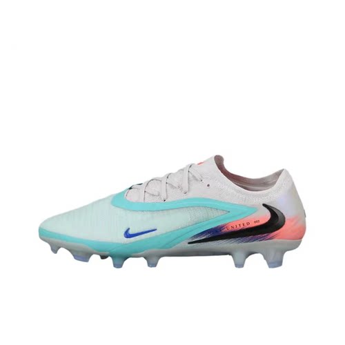 Nike男女同款时尚足球鞋