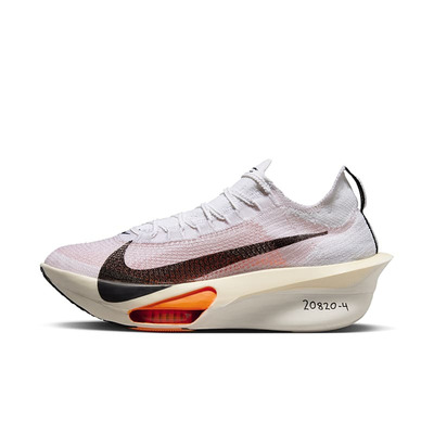 Nike黑白橙男款跑鞋马拉松