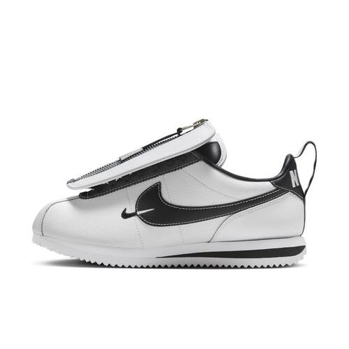 Nike白黑色女款低帮跑步鞋