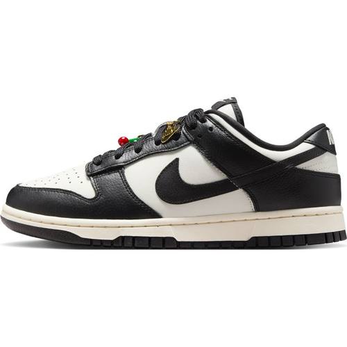 Nike运动休闲舒适百搭低帮板鞋