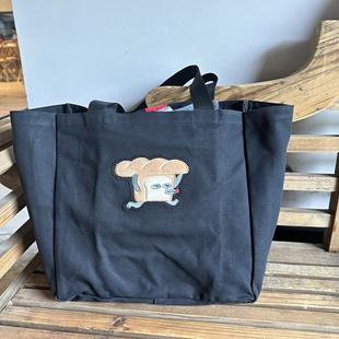 日系 面包小偷黑色刺绣托特包帆布大容量通勤包单肩包学生书包