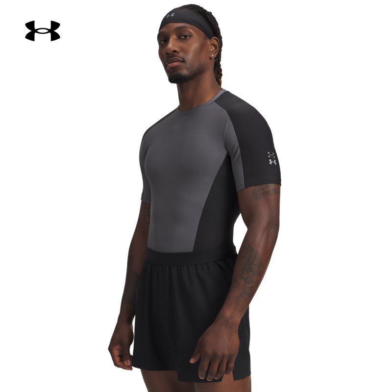 舒适贴合,灵活运动,简洁利落,反光设计