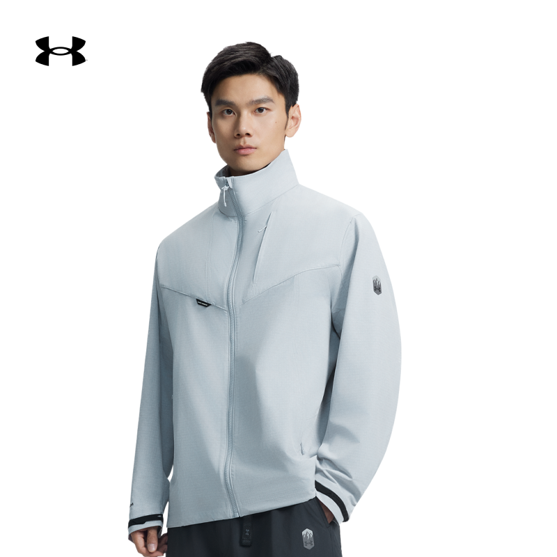 轻质舒适,柔软亲肤,挺括有型,稳固贴合