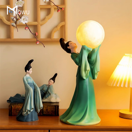 文创古风仕女艺术感摆件