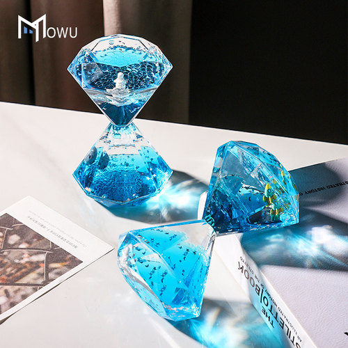 网红解压宇航员液体油漏摆件