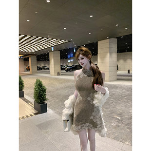 蕾丝拼接挂脖连衣裙优雅气质收腰a字短裙 矜贵缪斯 With 99jiu