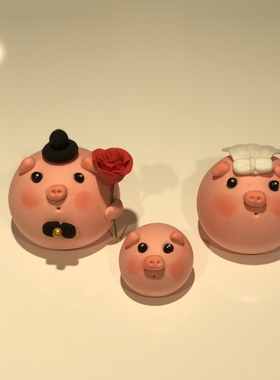 迷你小猪猪摆件可爱车载