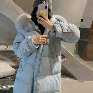 狐狸毛领长款羽绒服女2026冬季甜美大扣口袋加厚过膝白鸭绒外套潮
