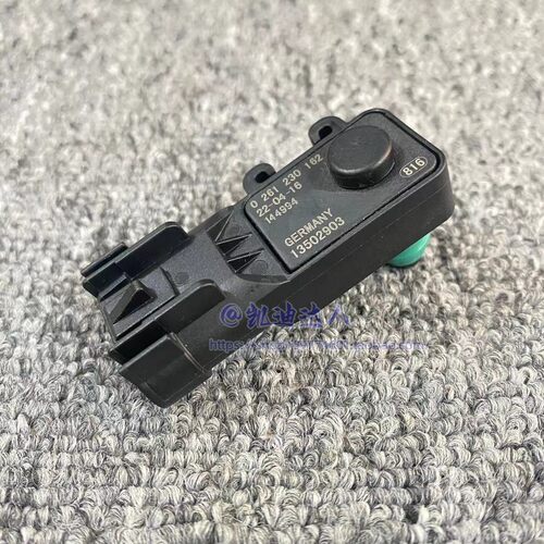 适配凯迪拉克ATSLCT4CT5CT6XT4XT5XT6SRXCTS燃油箱压力传感器正品