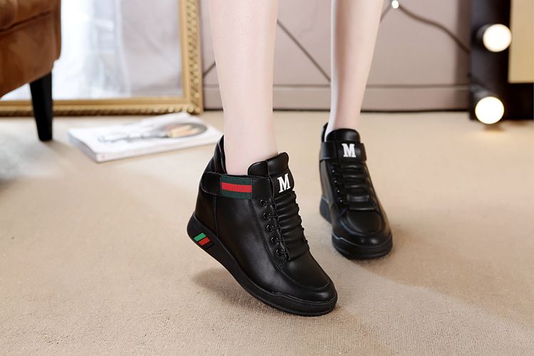 30313233小码真皮小白鞋冬季百搭轻便时尚内增高运动鞋休闲高帮鞋