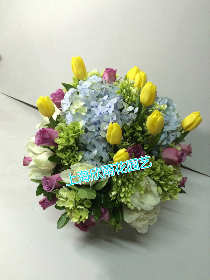 桌花 演讲台花 签到台花 主席台花 绣球桌花 上海同城鲜花速递