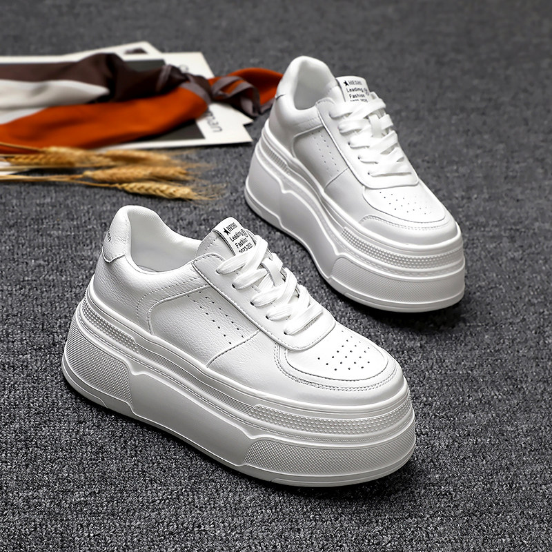 松糕年秋季厚底山山女鞋真皮增高新款2023鞋女洋气运动休闲小白鞋