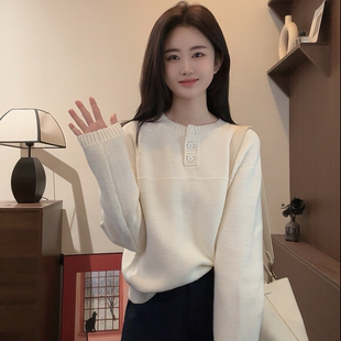 Niche 秋冬圆领套头B81060 Young 百搭宽松短款 花园