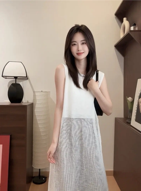 【Niche Young】雨后  时尚休闲夏季气质开叉连衣裙  B80597