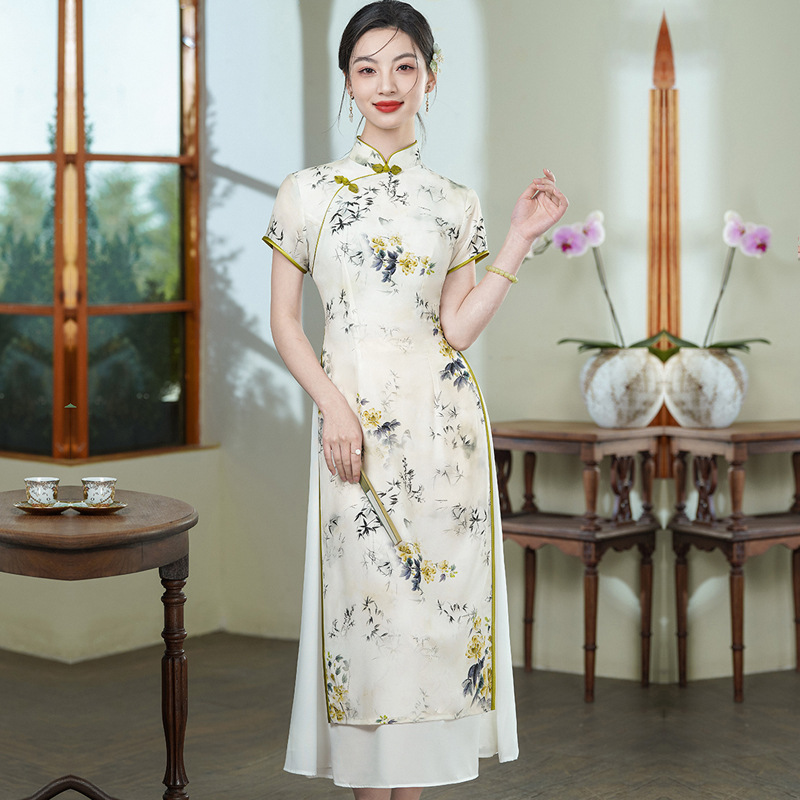 蔓楼兰官方逸红颜独特漂亮一珂锦绣国际大牌旗袍先生崔万志旗舰店