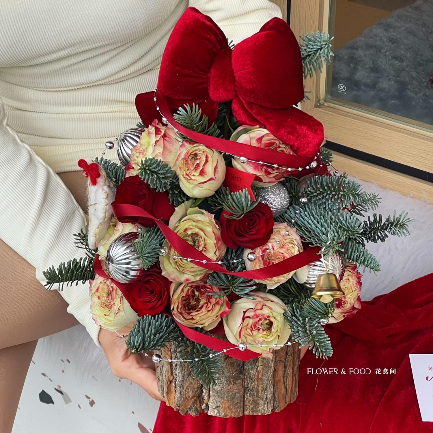 圣诞节复古圆形树皮桶花艺包装盒