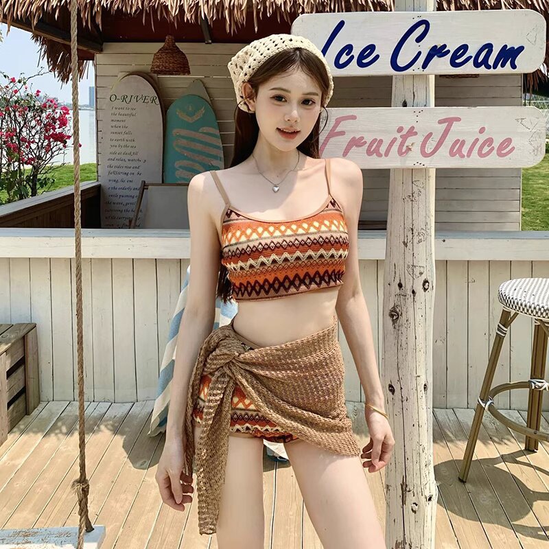 比基尼游泳衣女分体式三件套遮肚显瘦聚拢小胸温泉度假三件套