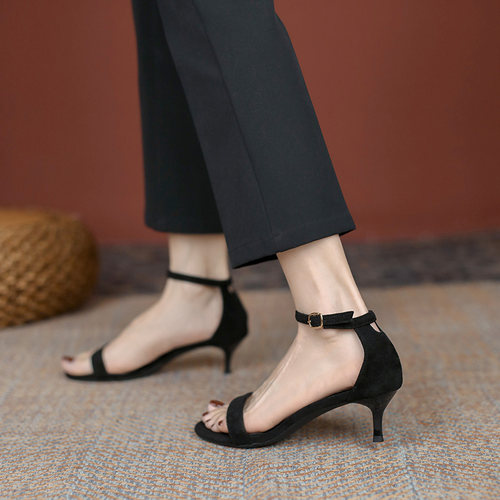 高跟黑色绒面凉鞋女细3cm5厘米