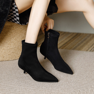 黑色绒面细跟尖头小跟3cm短靴女秋冬高跟工作加绒弹力单靴瘦瘦靴