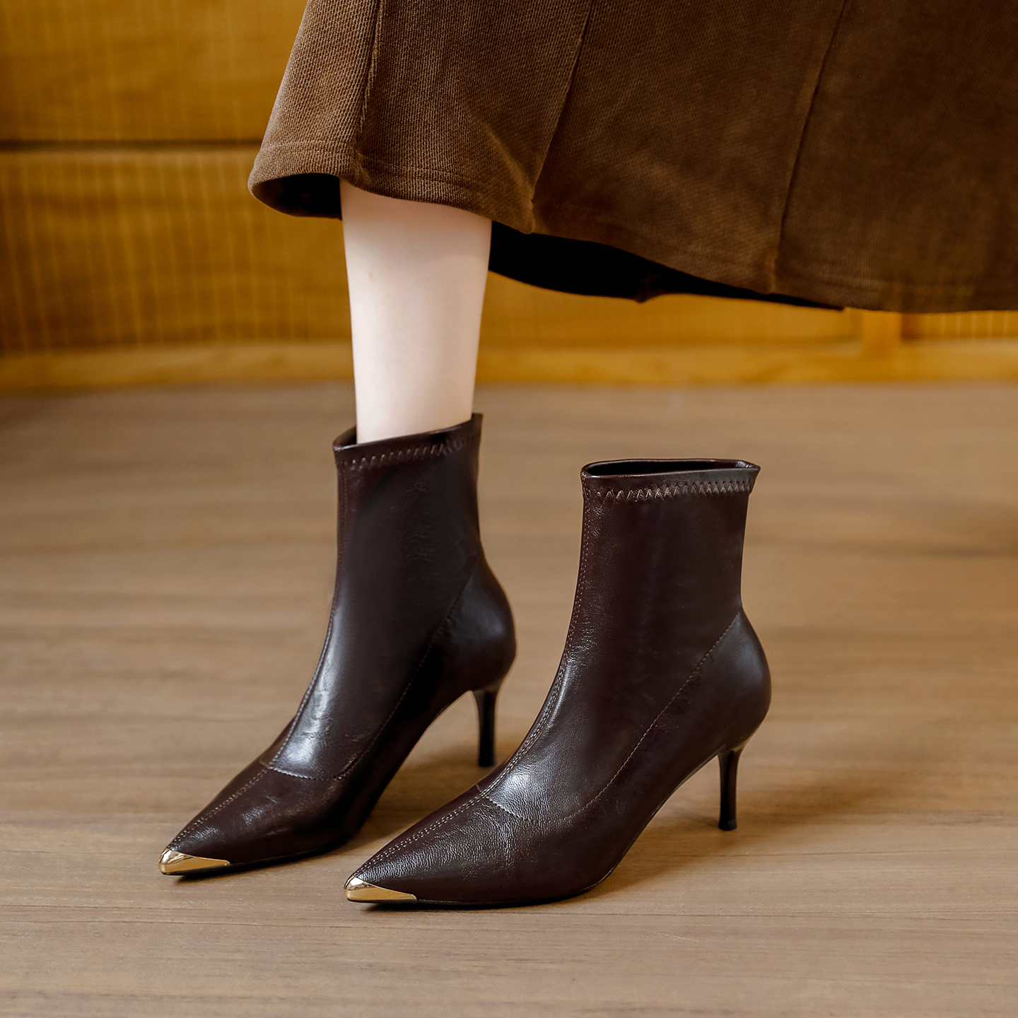 法式棕色小众防踢细跟短靴女