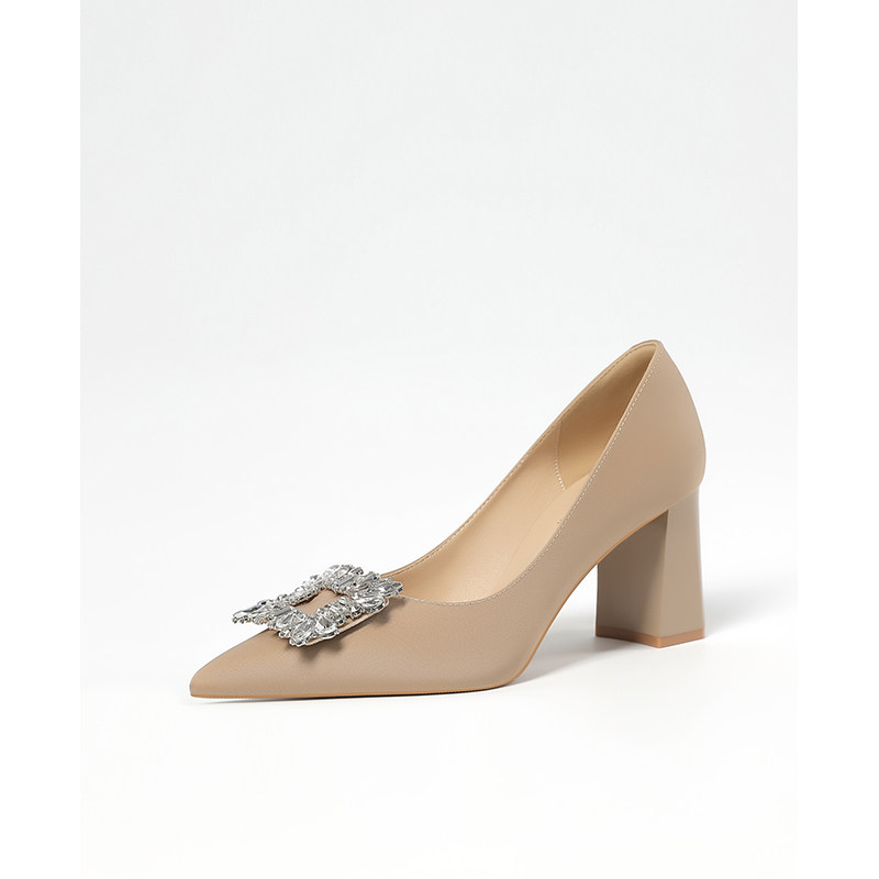 【跟高7CM】2025新款裸色水钻尖头礼仪高跟鞋女方扣粗跟绝美单鞋