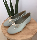 圆头浅口珍珠蝴蝶结平底单鞋 衣玲女鞋 春夏新款 女ins仙女风潮