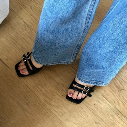 皮带扣粗跟夏季外穿凉拖鞋女