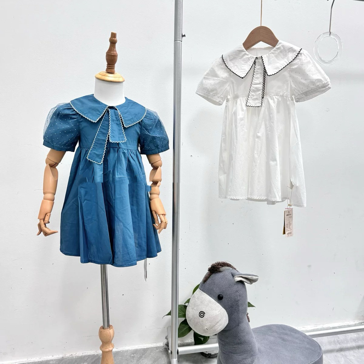 田果果｜装饰领带连衣裙100-110夏季女童法式学院风泡泡袖演出服