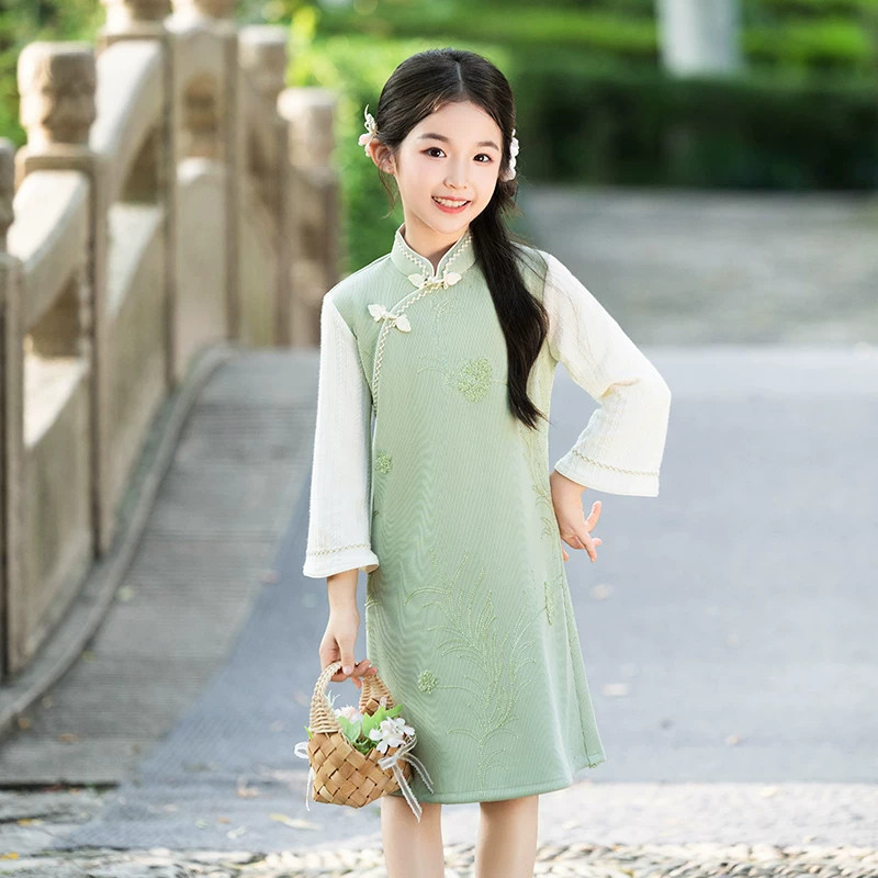 儿童中式古筝礼服2026新款女童苏州旗袍小女孩唐装连衣裙民国绿色图片