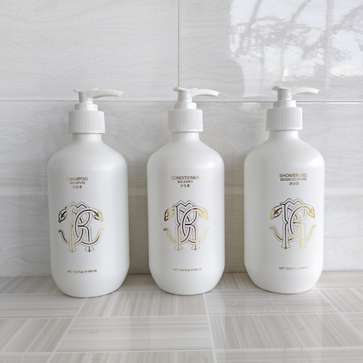 robertocavalli洗发水沐浴露