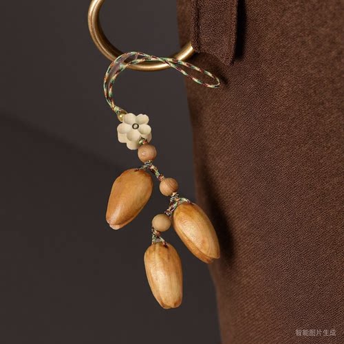 崖柏木雕刻开心果文玩手把件