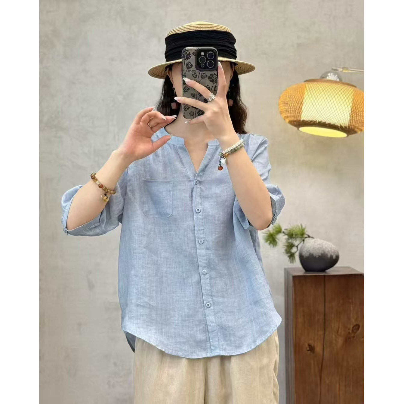 夏季薄款复古文艺V领苎麻上衣女时尚百搭短袖衬衫纯色五分袖衬衣
