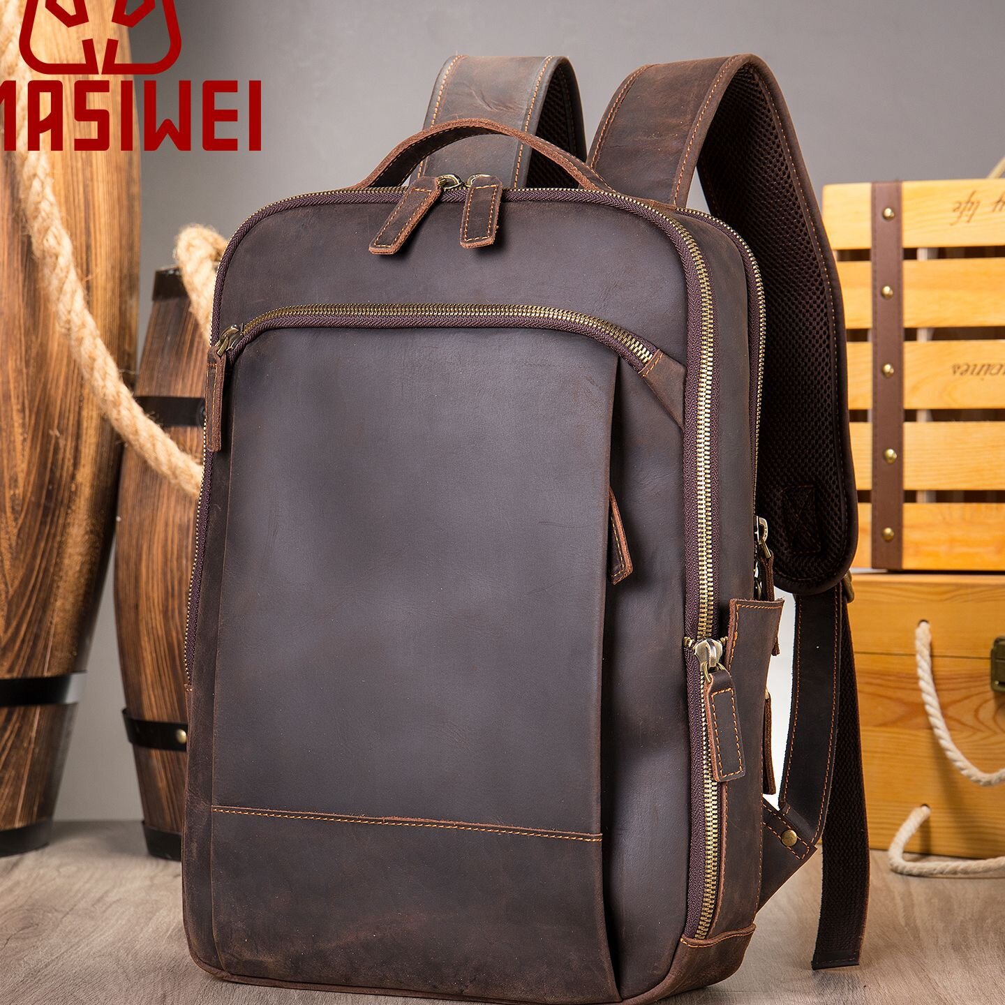 2026春季疯马皮男包欧美跨境复古男士双肩包真皮大容量电脑旅行