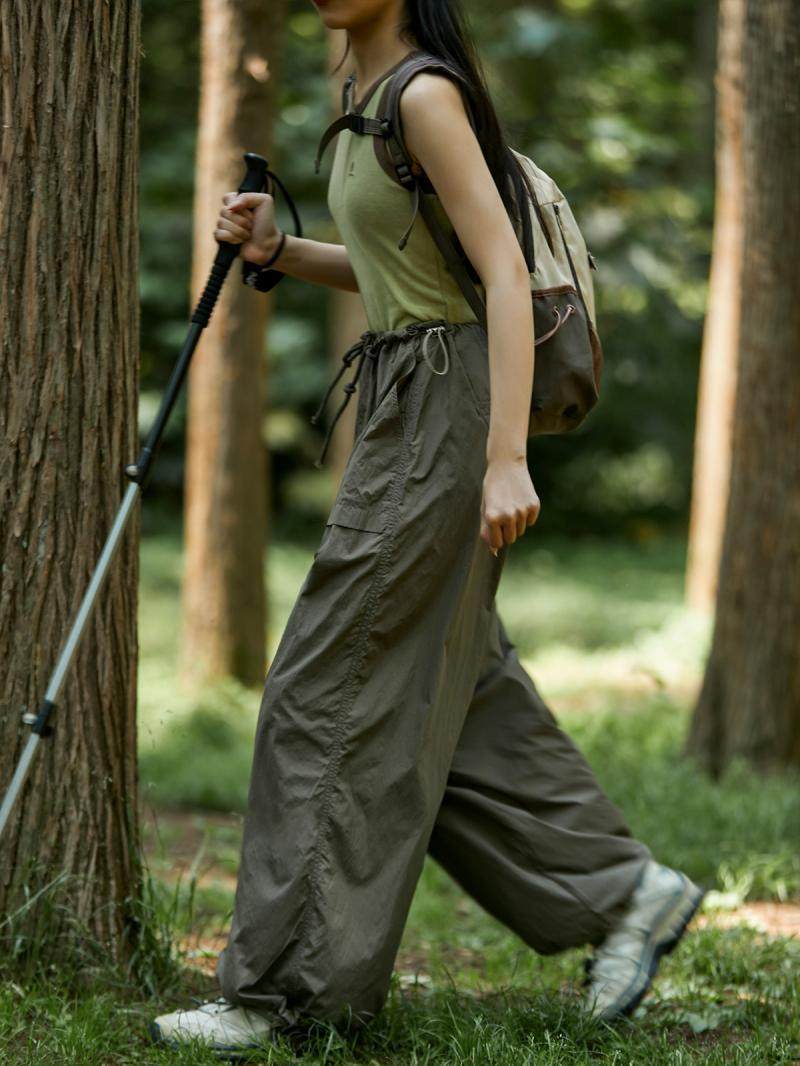 夏季户外登山速干透气降落伞工装裤女小个子宽松超轻薄纸袋裤男女