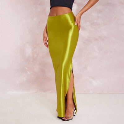 Draped satin high-waisted hip-hugging skirt  缎面高腰包臀裙
