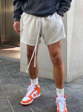 夏季美式休闲运动短裤男款高街健身四分裤棉篮球训练三分裤白灰色