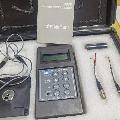 Hand-Held Gauss/Tesla Meter Model 4048 二手高斯计 磁场测量仪