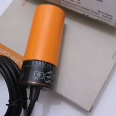 圆柱形电感式接近开关IGC221 IGK3008BBPKG/US-104